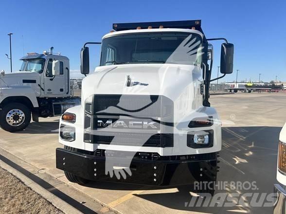 Mack MD6 Самоскиди