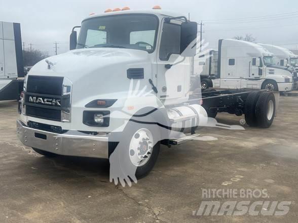 Mack MD6 Шасі з кабіною