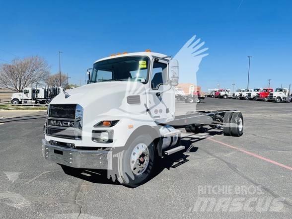 Mack MD6 Шасі з кабіною