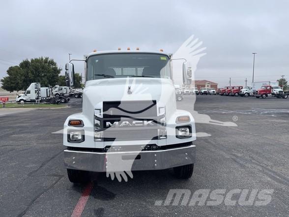 Mack MD6 Будтехніка - Інші