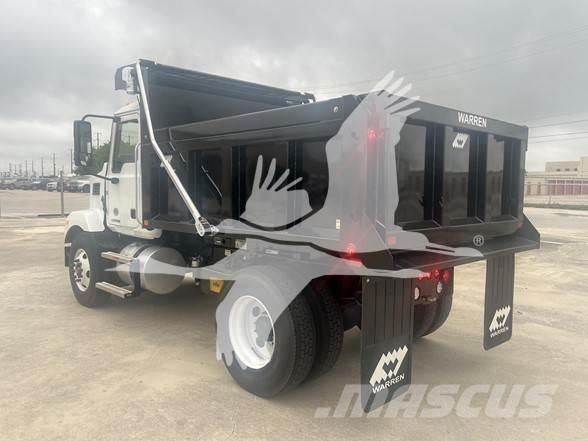 Mack MD6 Самоскиди