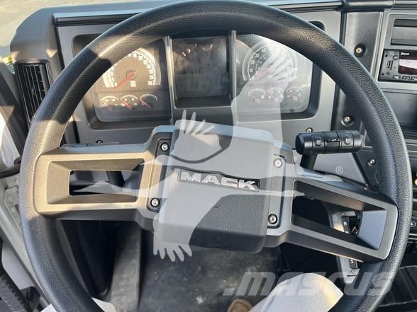 Mack MD6 Будтехніка - Інші