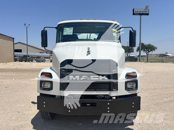 Mack MD6 Будтехніка - Інші
