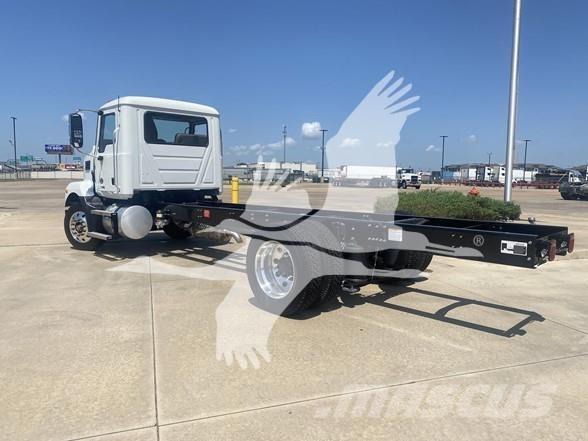 Mack MD6 Шасі з кабіною