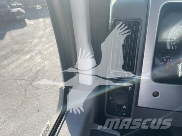 Mack MD6 Шасі з кабіною