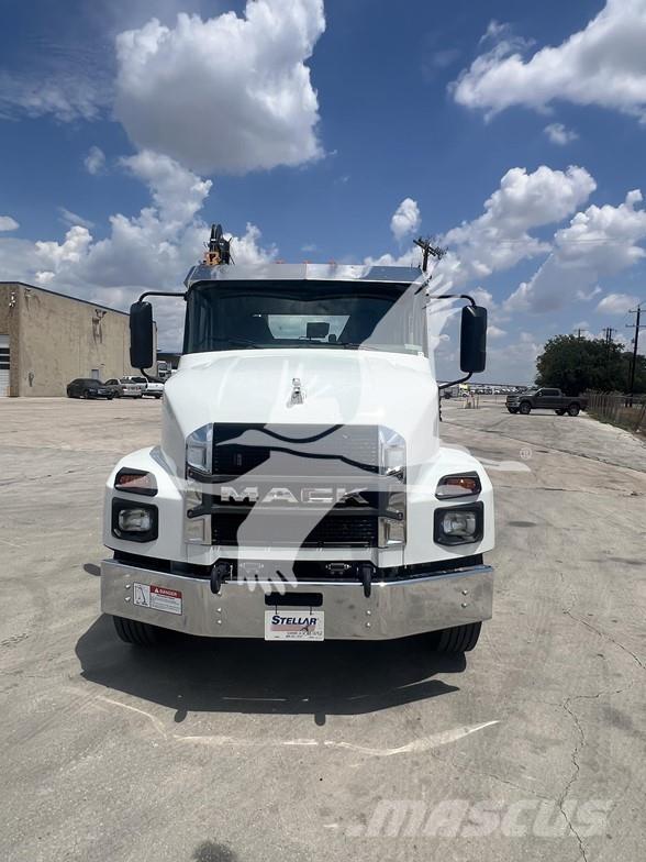 Mack MD6 Будтехніка - Інші