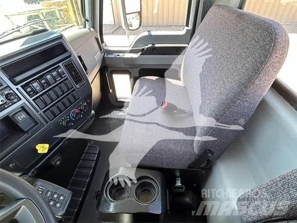 Mack MD7 Шасі з кабіною