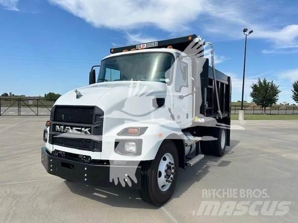 Mack MD7 Самоскиди