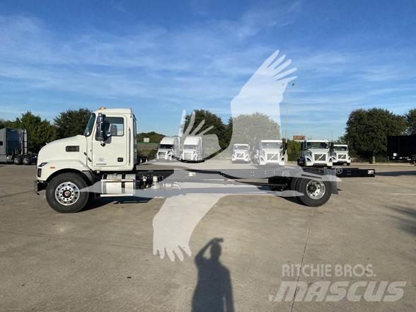 Mack MD7 Шасі з кабіною
