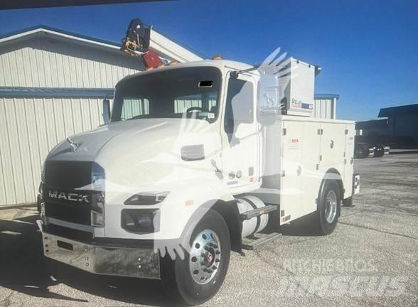 Mack MD7 Будтехніка - Інші