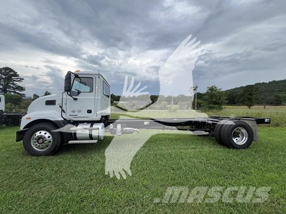 Mack MD7 Шасі з кабіною