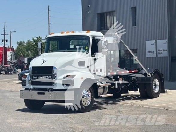 Mack MD7 Будтехніка - Інші
