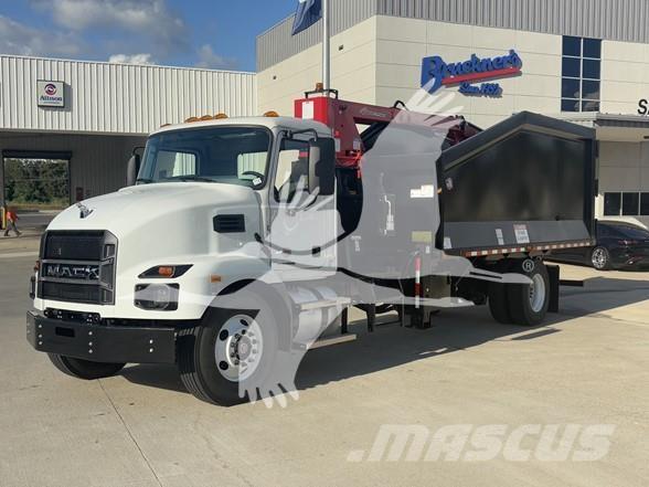 Mack MD7 Будтехніка - Інші