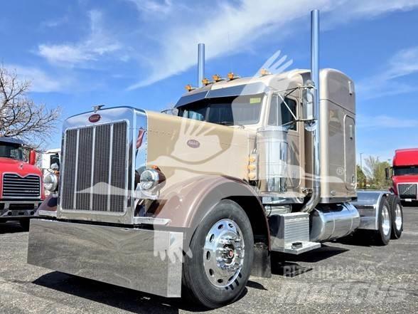 Peterbilt 379 Тягачі