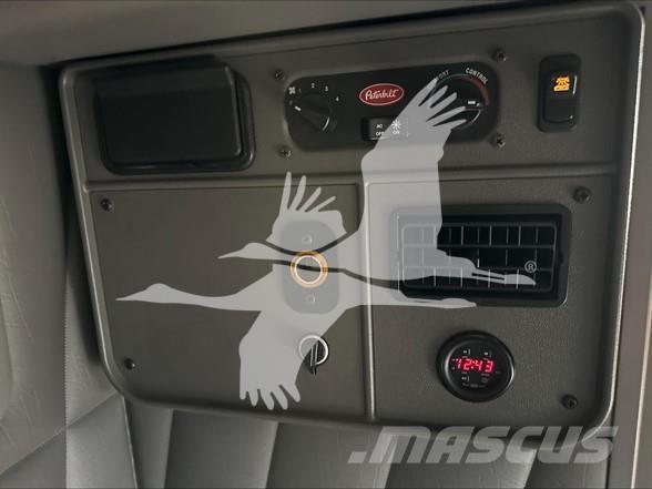 Peterbilt 389 Тягачі