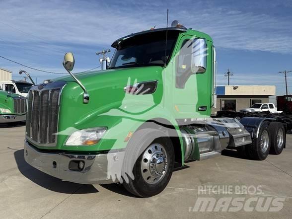 Peterbilt 579 Тягачі