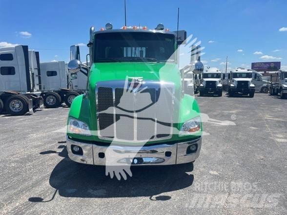 Peterbilt 579 Тягачі