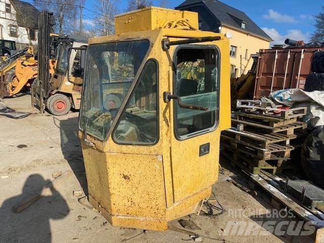 CAT 992 C Кабіна
