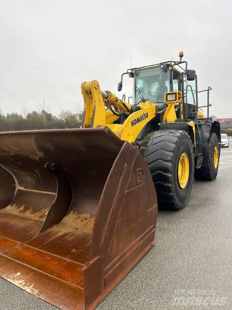 Komatsu WA 500-6 Фронтальні навантажувачі