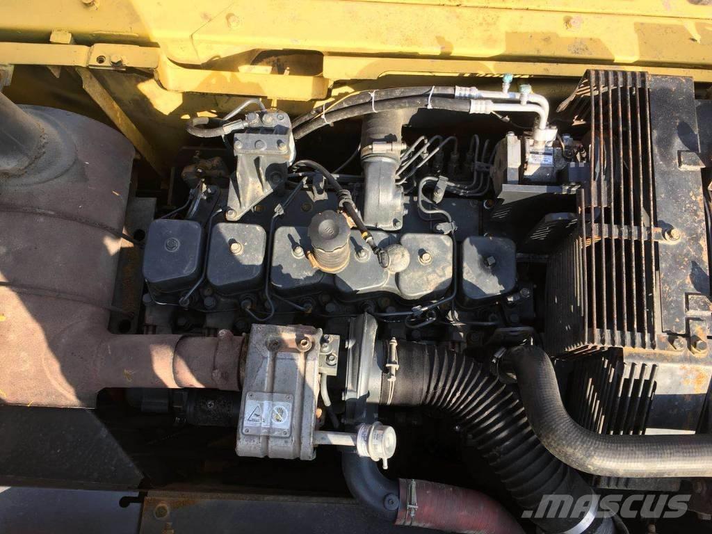 Komatsu pc200-7 Гусеничні екскаватори