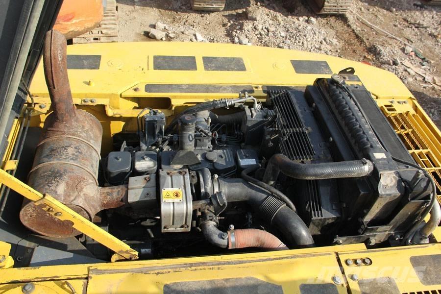 Komatsu PC 300-7 Гусеничні екскаватори