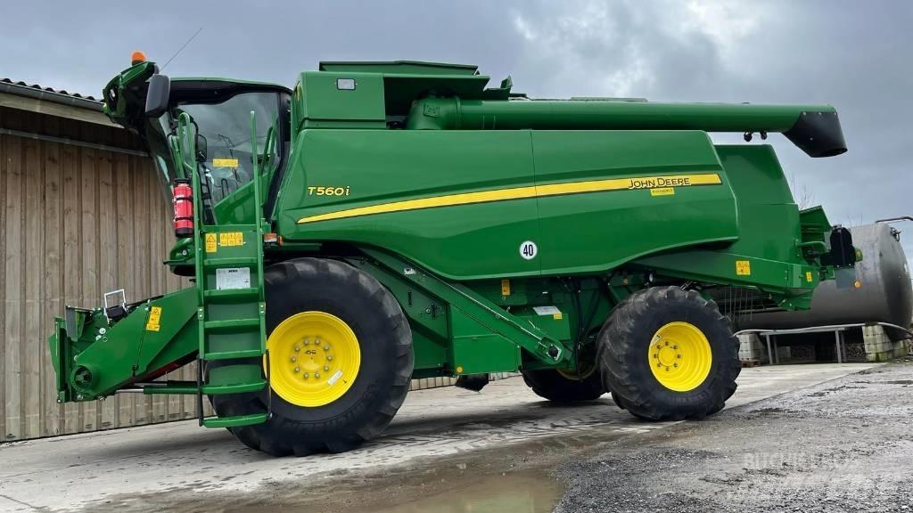 John Deere T 560 Зернозбиральні комбайни
