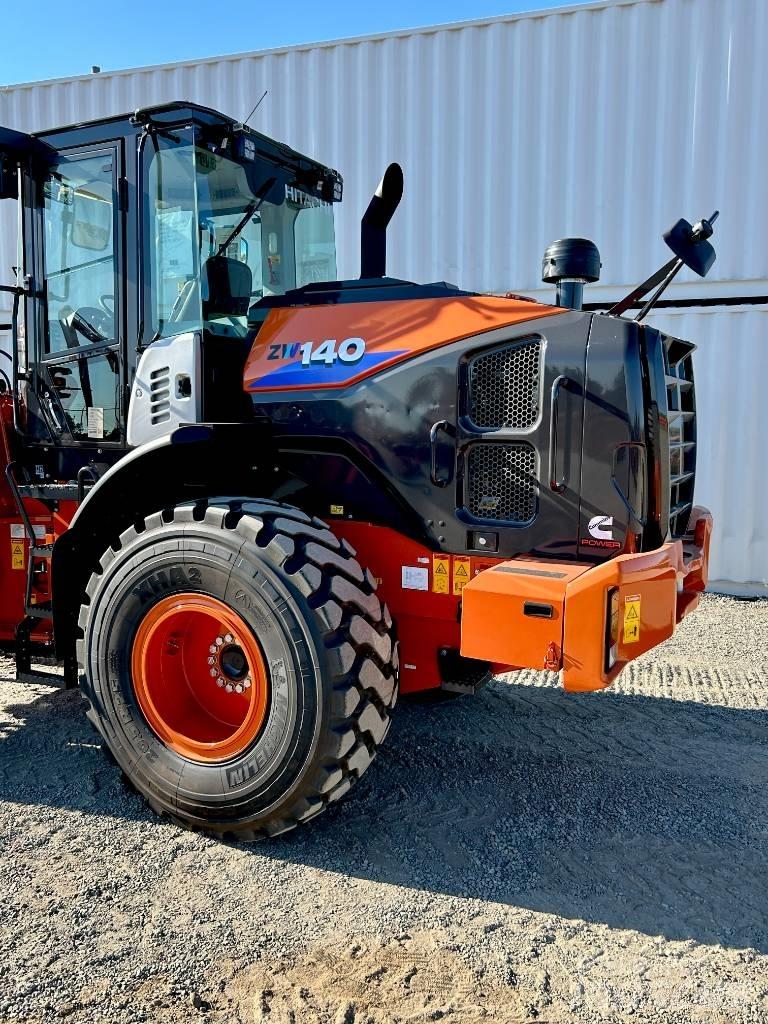 Hitachi ZW140-6 Фронтальні навантажувачі