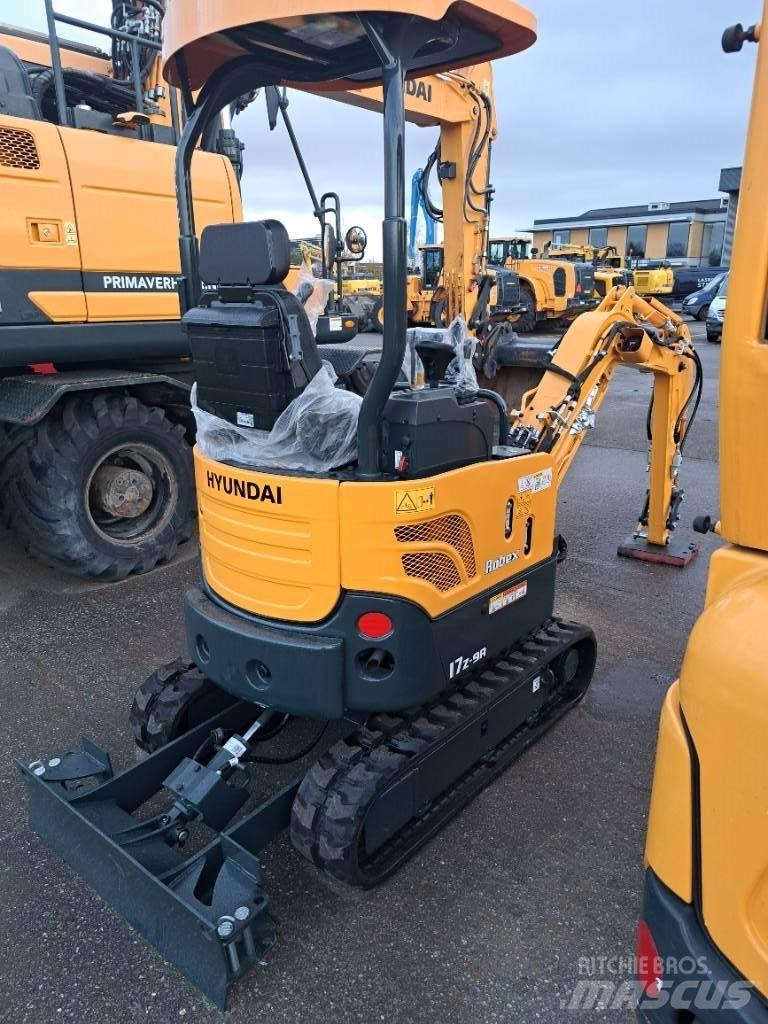 Hyundai R17Z-9AK Міні-екскаватори < 7т