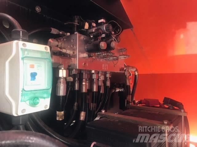 JLG 1500 SJ Телескопічні підйомники