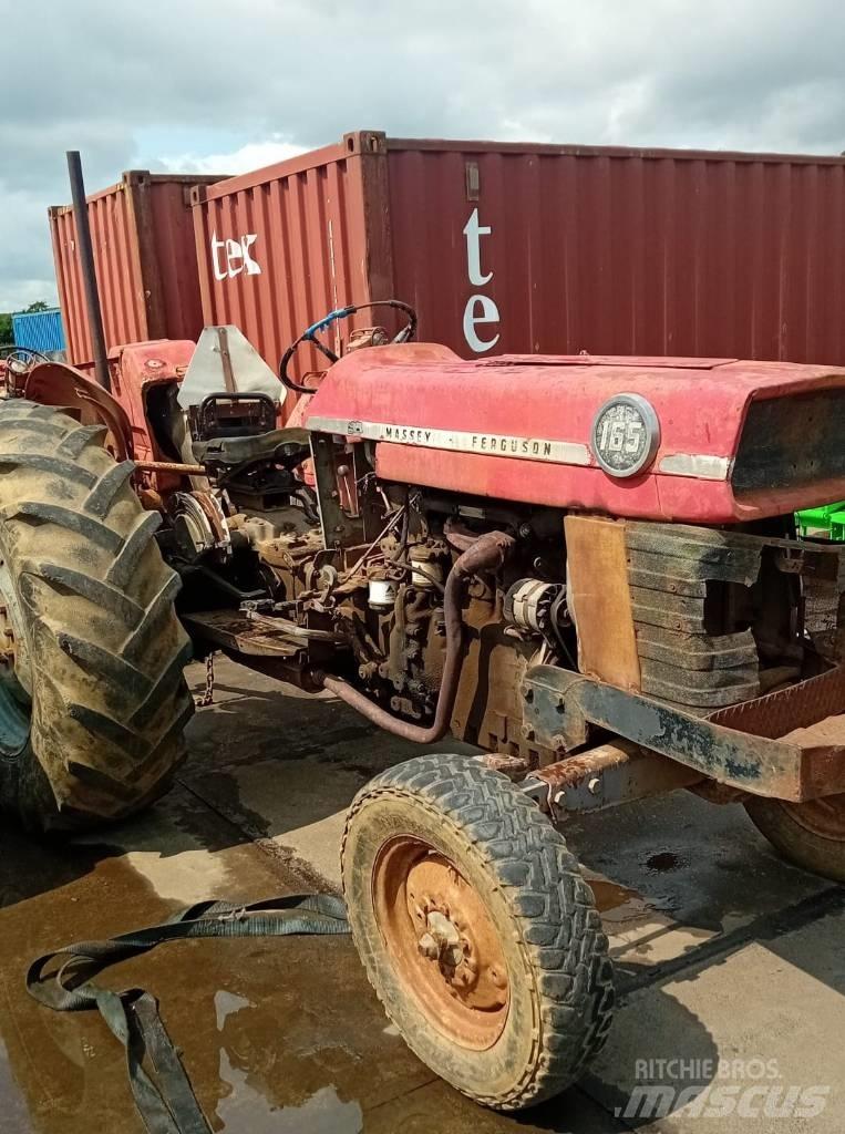 Massey Ferguson 165 Трактори