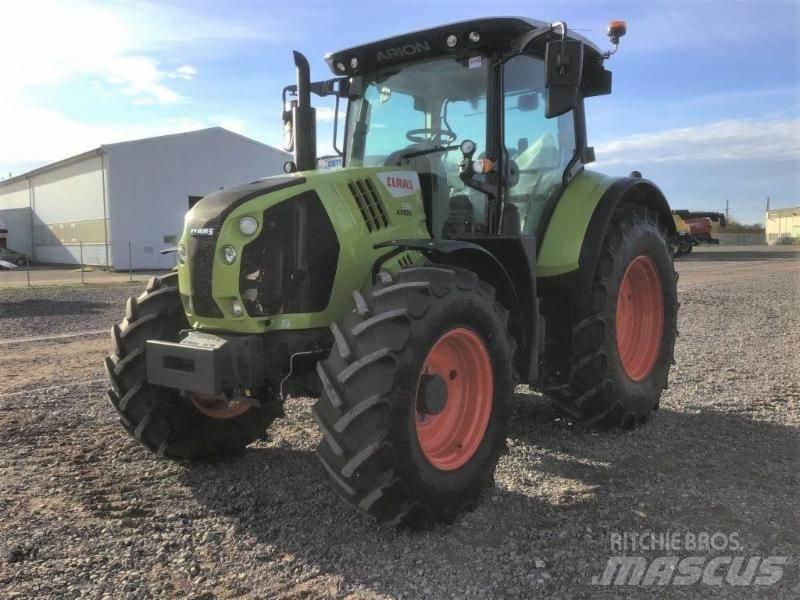 CLAAS ARION 530 Трактори