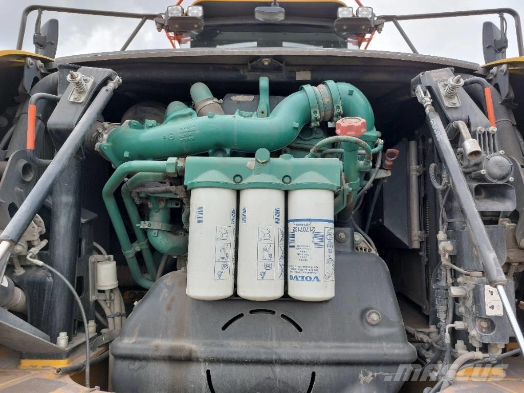 Volvo A45G Зчленовані самоскиди