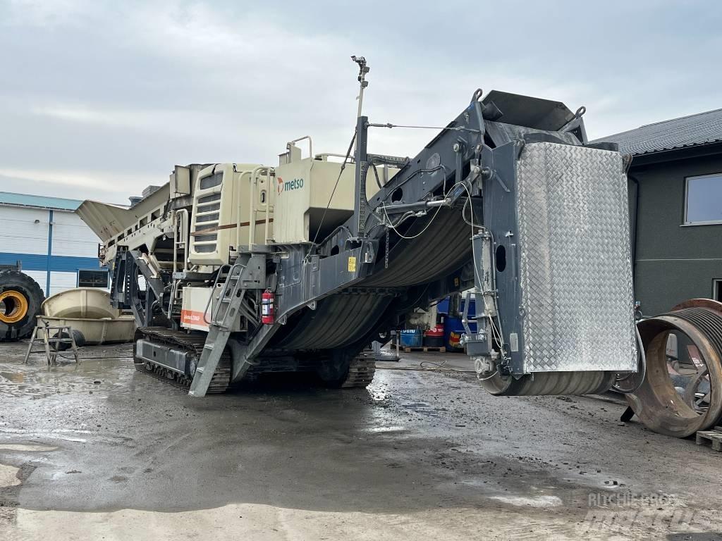 Metso LT300GP Мобільні дробарки