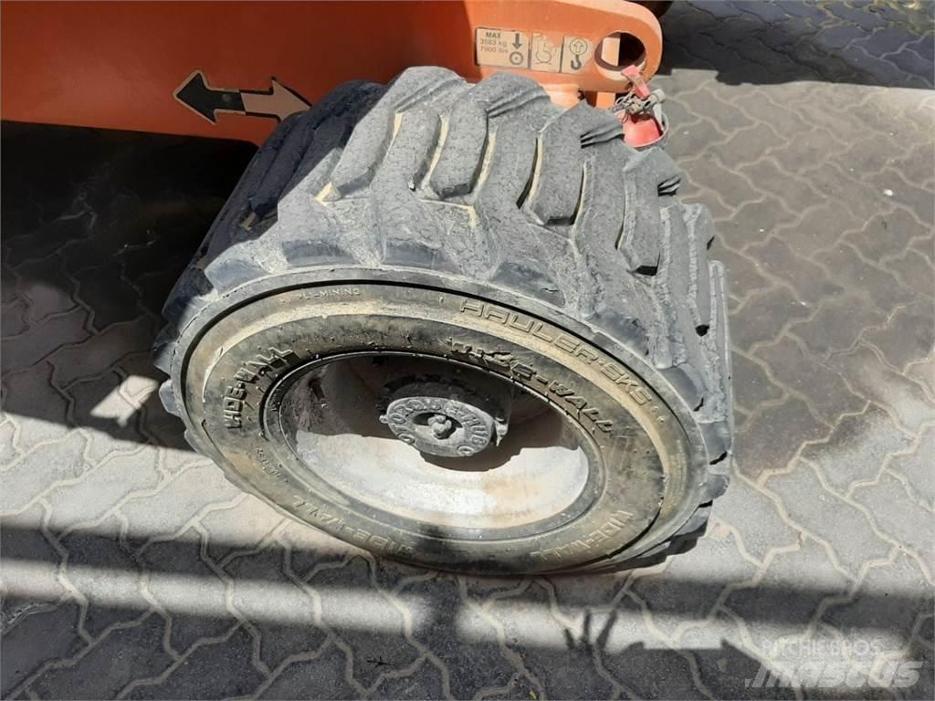JLG 450AJ Колінчаті підйомники