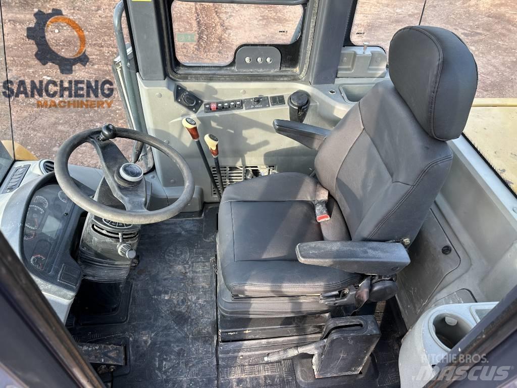 XCMG LW500F Фронтальні навантажувачі