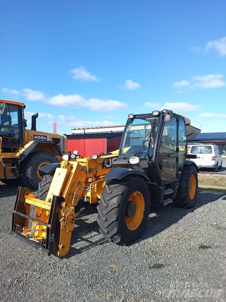 JCB 531-70 Телескопічний навантажувач