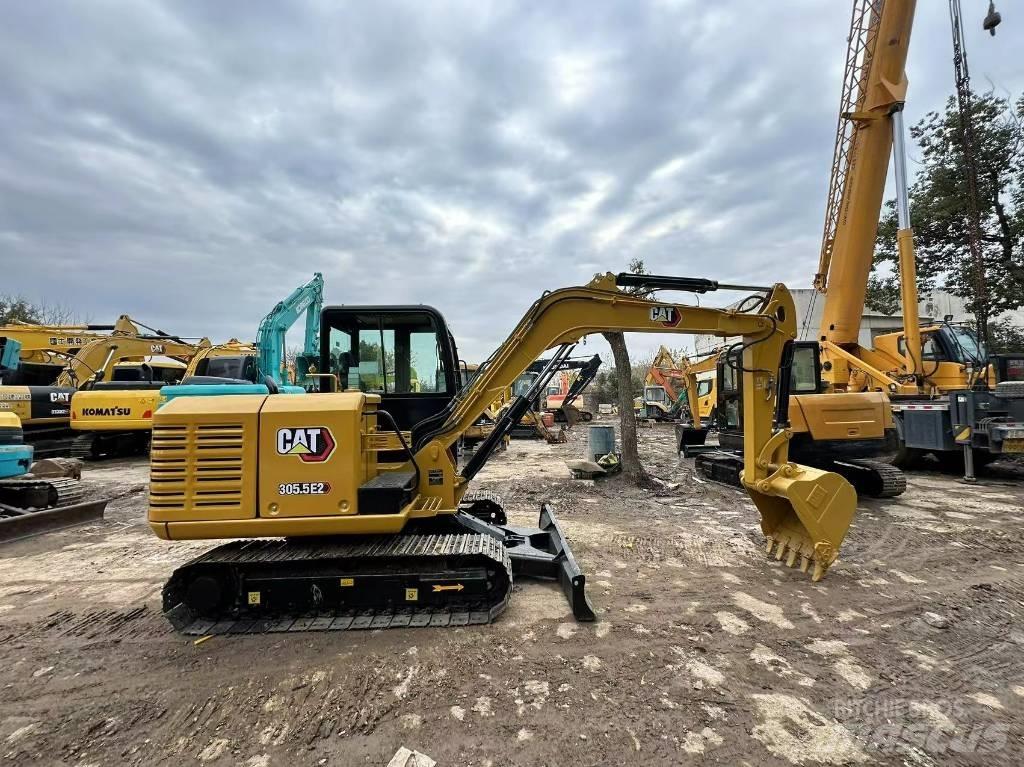 CAT 305.5E2 Гусеничні екскаватори