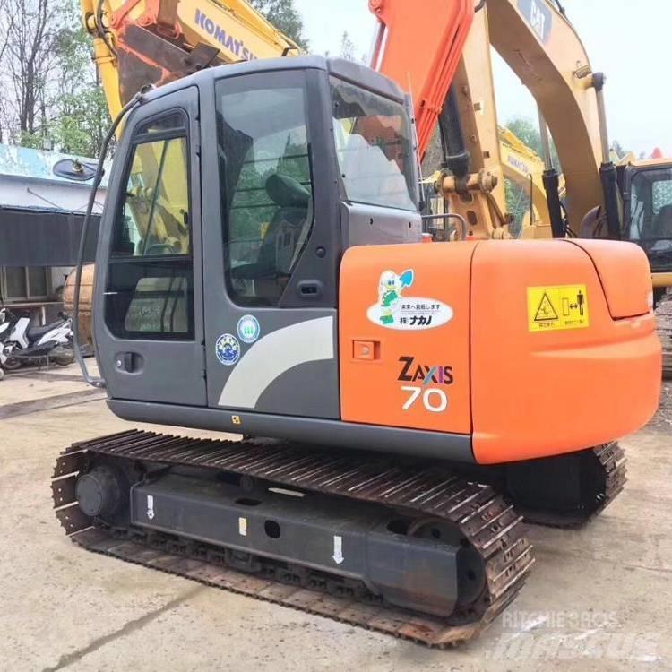 Hitachi zx70 Середні екскаватори 7т. - 12т.