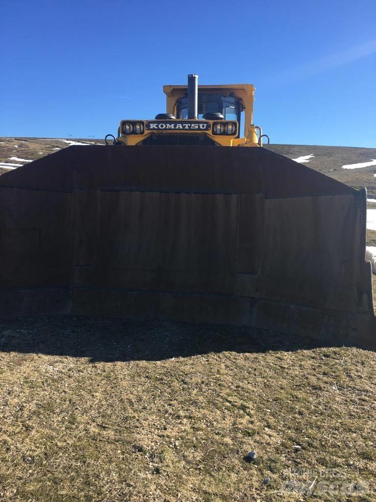 Komatsu 455 Гусеничні бульдозери
