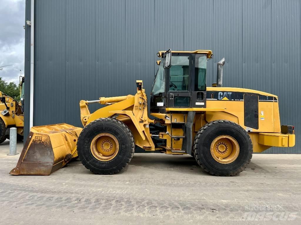 CAT 938G Фронтальні навантажувачі