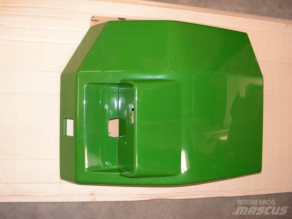 John Deere 6800 Шасі