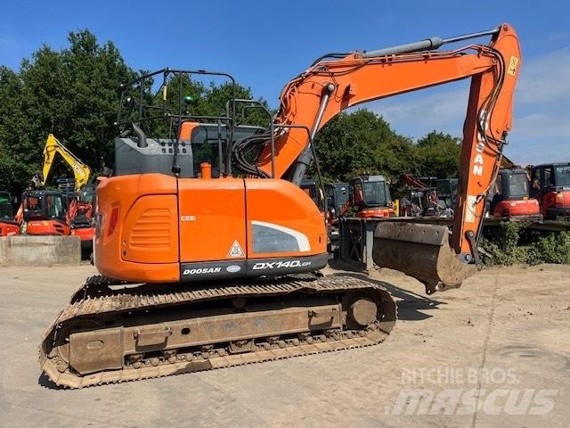 Doosan DX 140 LCR-5 Гусеничні екскаватори