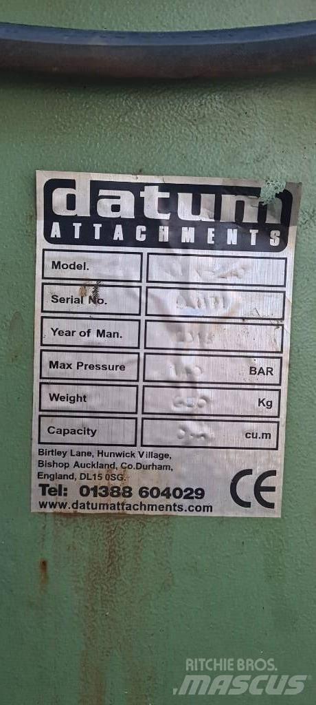  DATUM DMX-240 Підмітальні машини