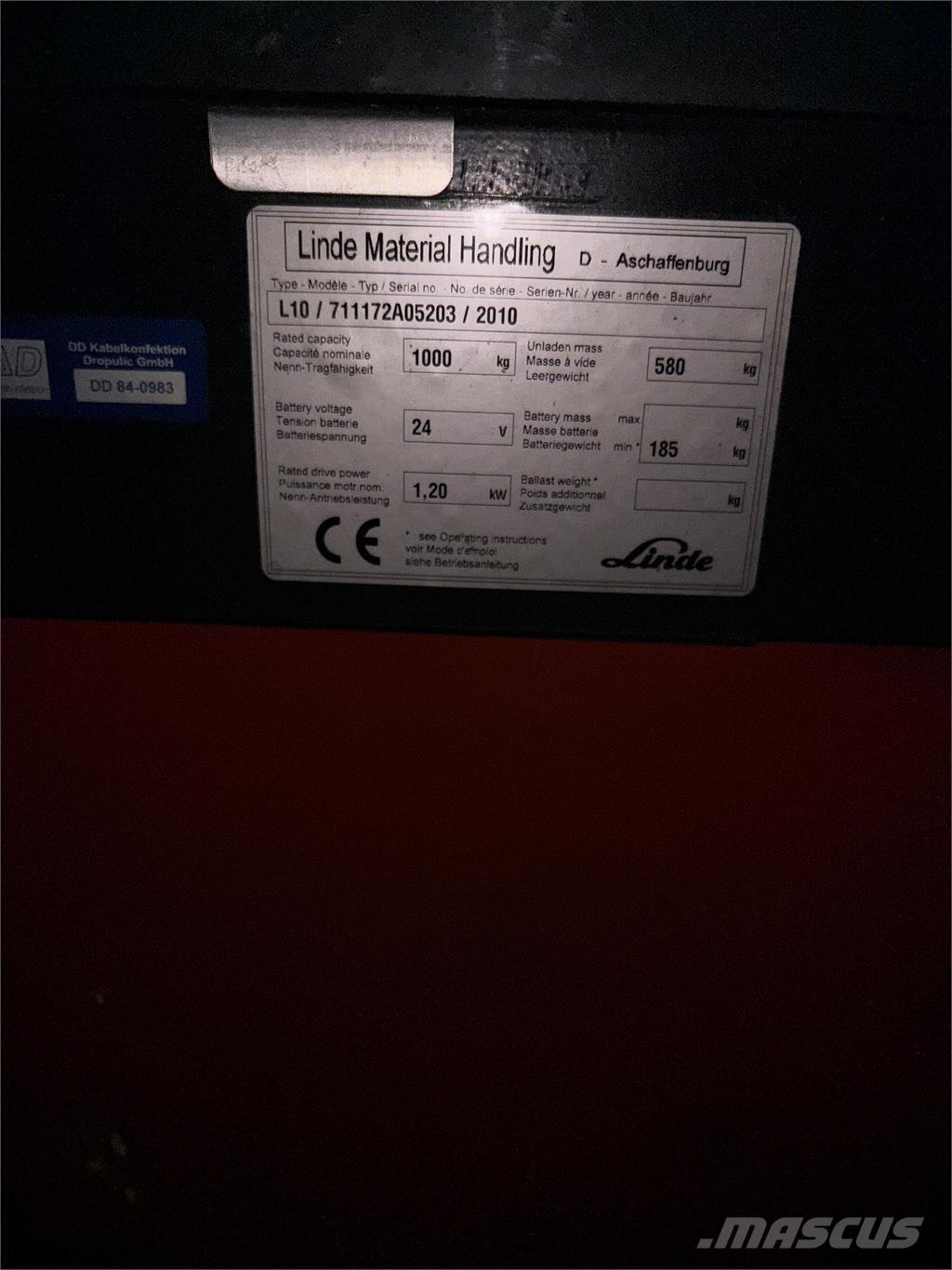 Linde L10 defekt Самохідні електроштабелери