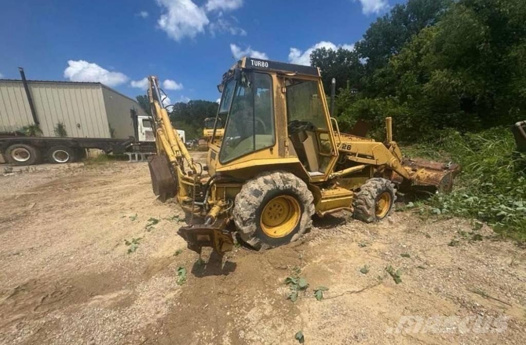 CAT 426 Екскаватори-навантажувачі