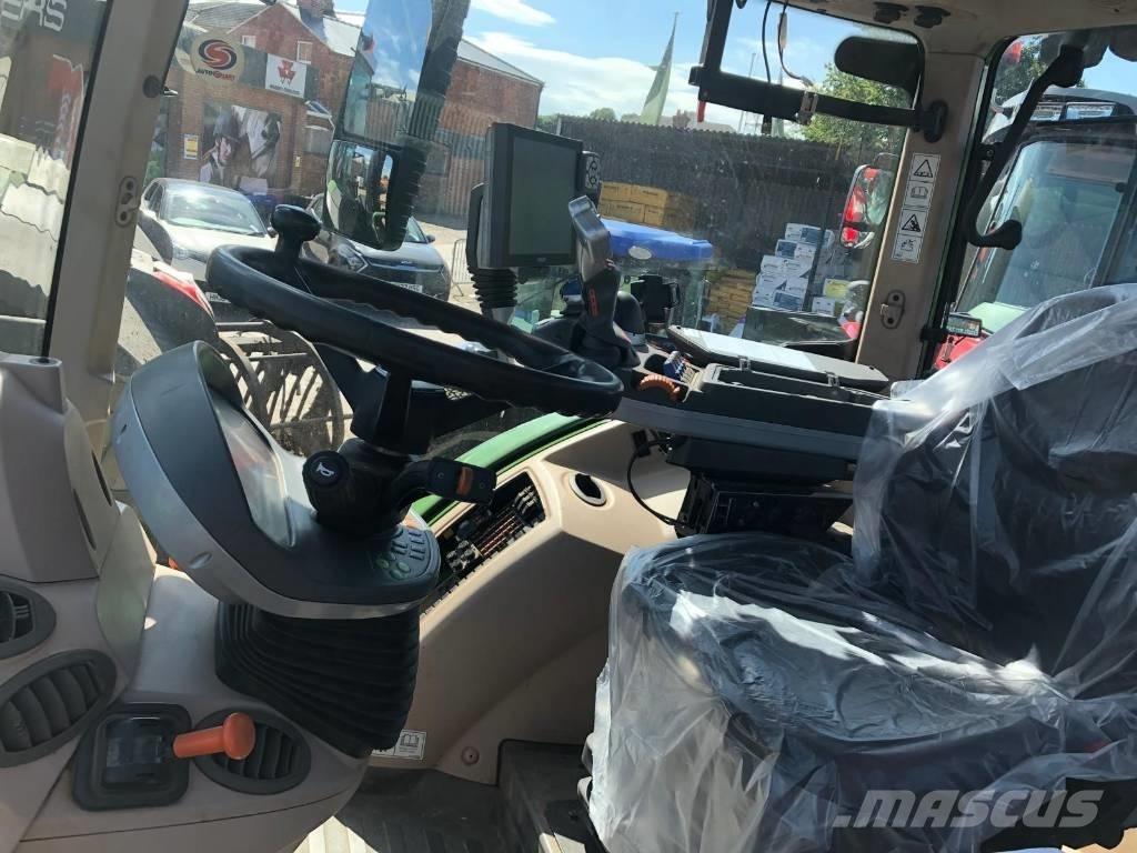 Fendt 724 Vario S4 Трактори
