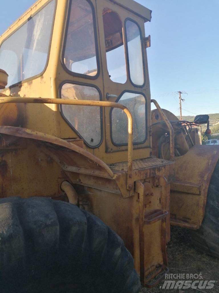 CAT 950C Фронтальні навантажувачі
