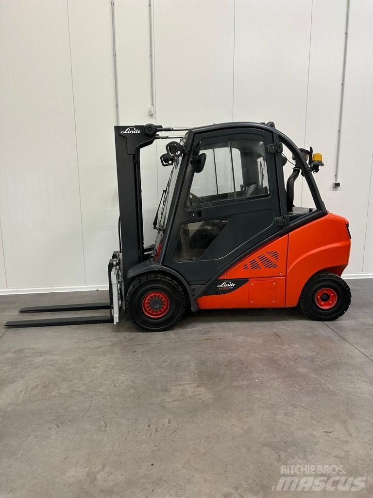 Linde H35D-02 EVO Дизельні навантажувачі