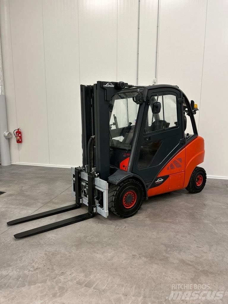 Linde H35D-02 EVO Дизельні навантажувачі