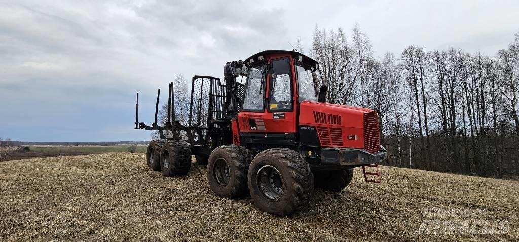 Komatsu 845 Форвардери
